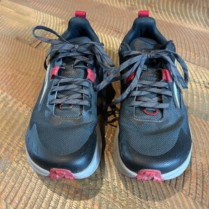 Altra Timp 5 Trail Running or Hiking Shoes Mens size 7, EU40